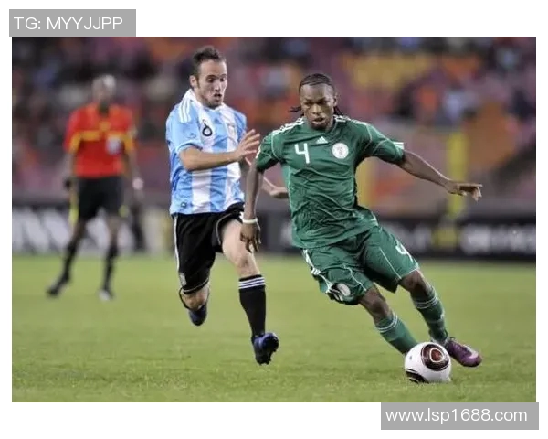 足球明星中谁的身体素质最强大能在赛场上持续发光发热